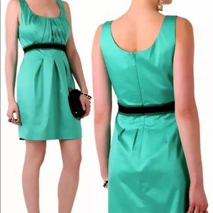 Emerald BCBGMaxAzria Dress w/ Pockets